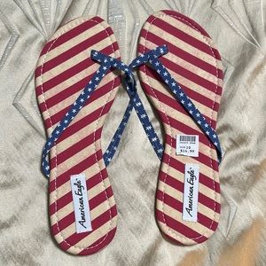 NWT American Eagle American Flag Sandals Size 10